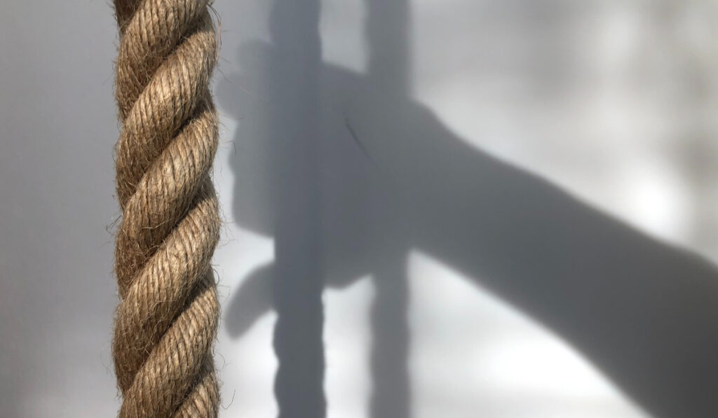 Τραγωδία στο Ηράκλειο: 50χρονος κρεμάστηκε από το κλιματιστικό