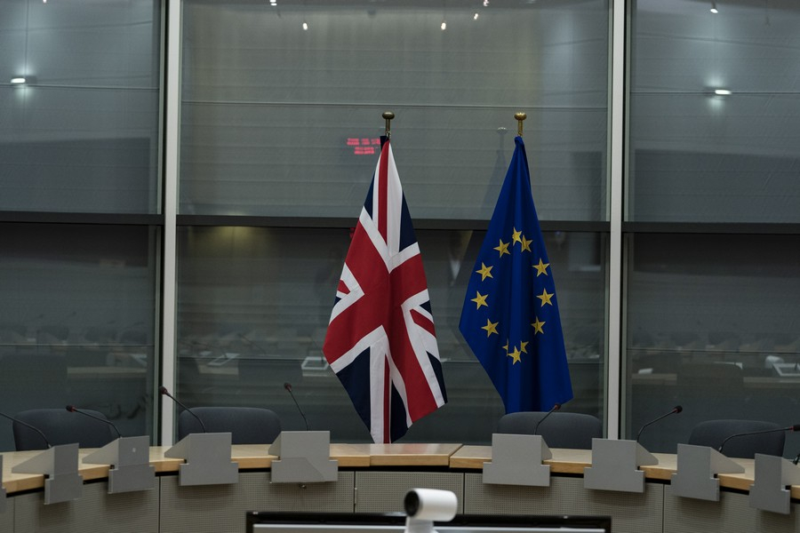 Μία κυβέρνηση των Εργατικών θα είχε λύσει το Brexit σε έξι μήνες