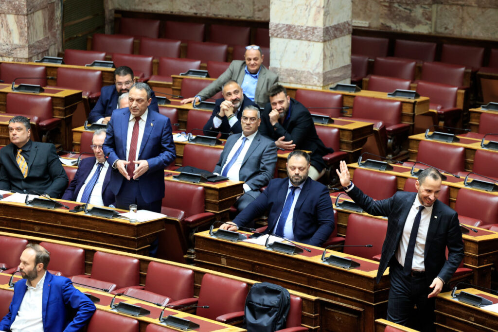 Σπαρτιάτες: H «σολομώντεια» λύση του Εκλογοδικείου για την υπόθεση έκπτωσης των 12 βουλευτών