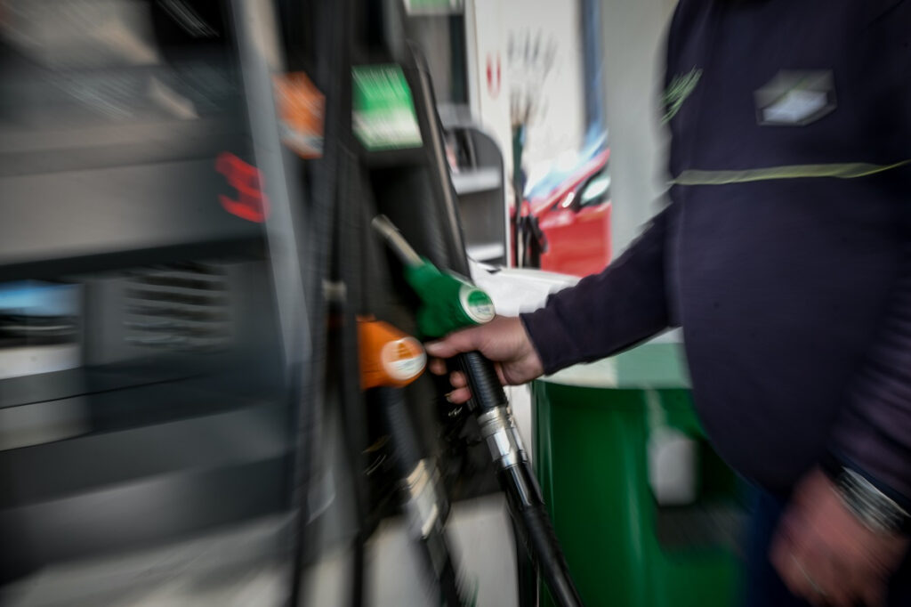 Fuel Pass 2: Αίτηση στο gov.gr για τα 60 ευρώ – Περισσότεροι δικαιούχοι