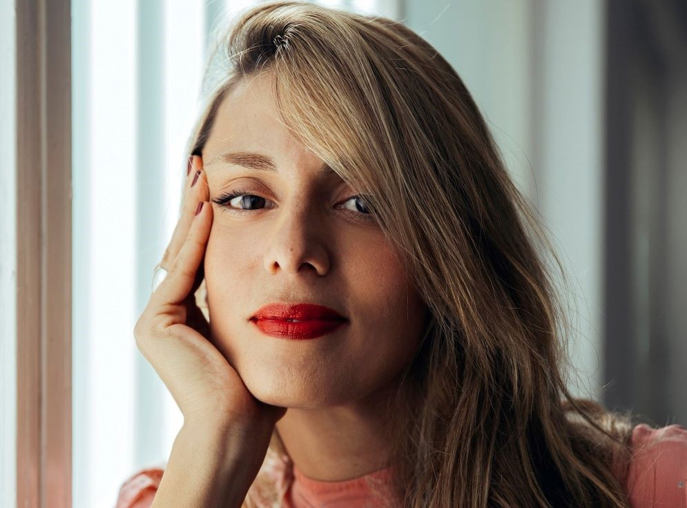 Η Νάντια Δρακούλα κερνάει «Σούπερ Γκρανόλα»