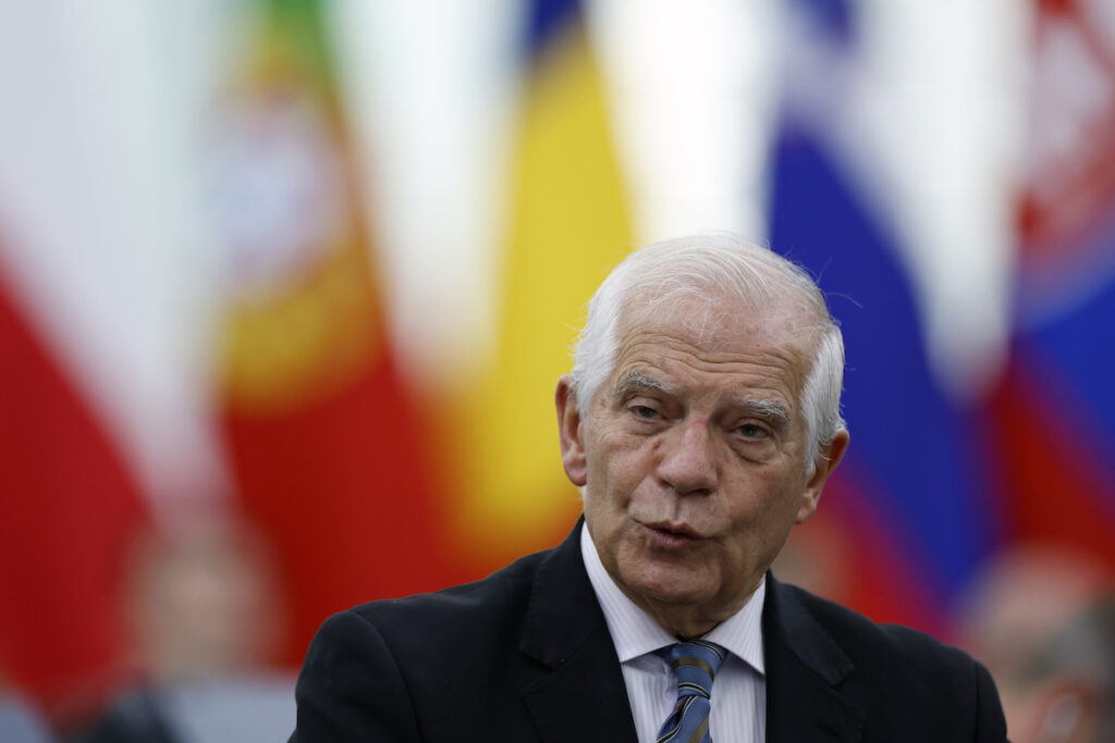 Επίθεση στον Μπορέλ από Ερντογάν και Ζαχάροβα