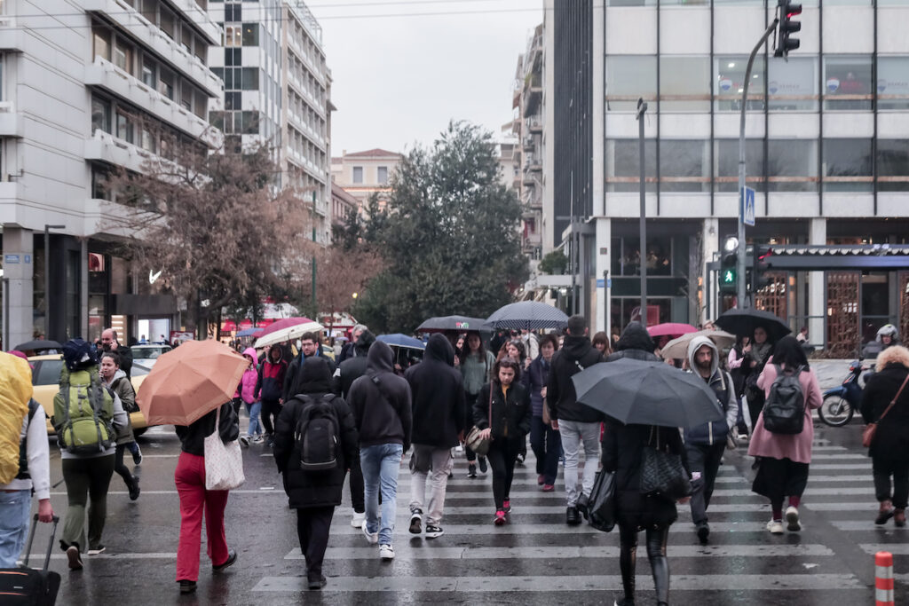 Καιρός: Η Άνοιξη αγνοείται από αύριο – Τοπικές βροχές και καταιγίδες όλη την εβδομάδα