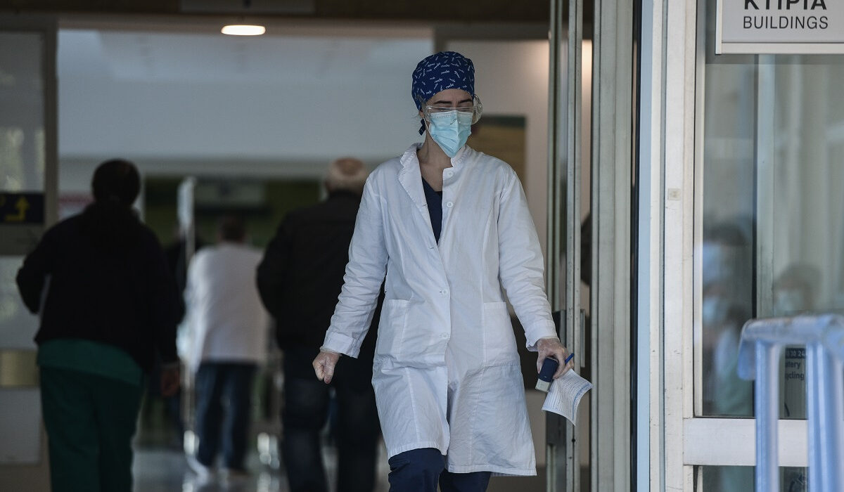 Κρούσματα σήμερα 11/9: Πότε και από που αναμένεται αύξηση