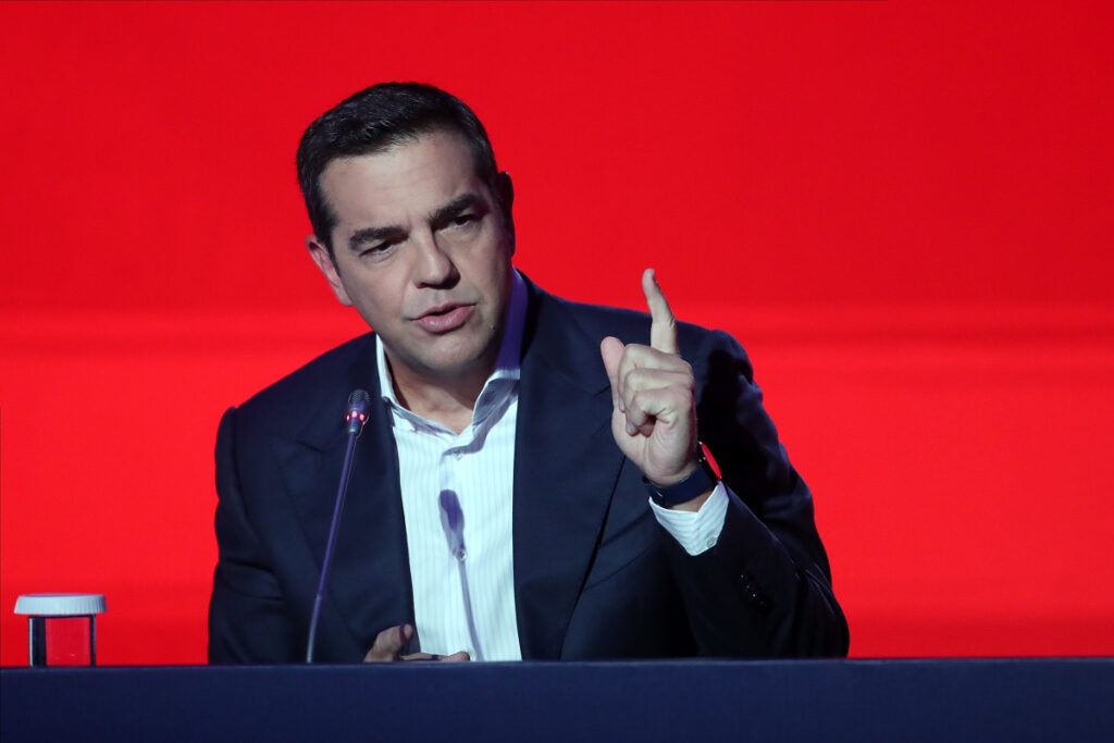 Τσίπρας: «Ο κ. Κουρτς απλά προσπάθησε να αντιγράψει τον κ. Μητσοτάκη»