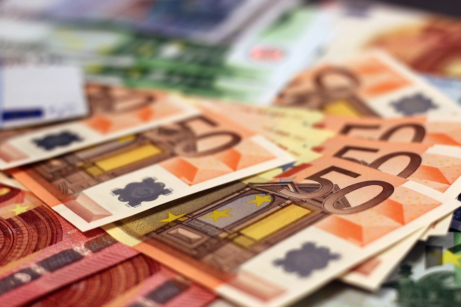 Ελληνική Αναπτυξιακή Τράπεζα: Ρευστότητα στις μικρομεσαίες επιχειρήσεις με προίκα 5 δισ. ευρώ