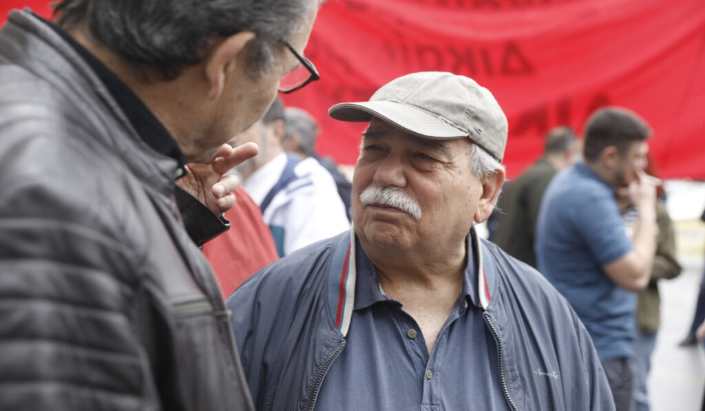 Ξεχειλίζει η αγωνία «γιατί δεν μίλησε ο… Βούτσης»