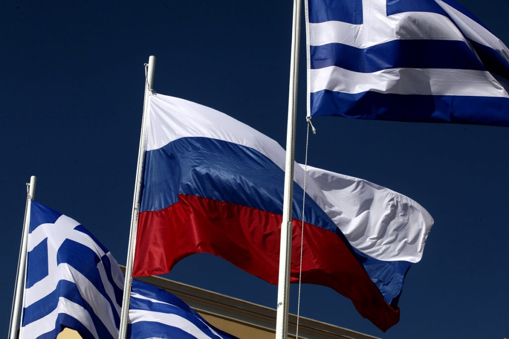 Τέλος η βίζα για Ελλάδα από τη Ρωσία – Από την 4η Ιουλίου θα ανοίξουν ξανά οι υπηρεσίες