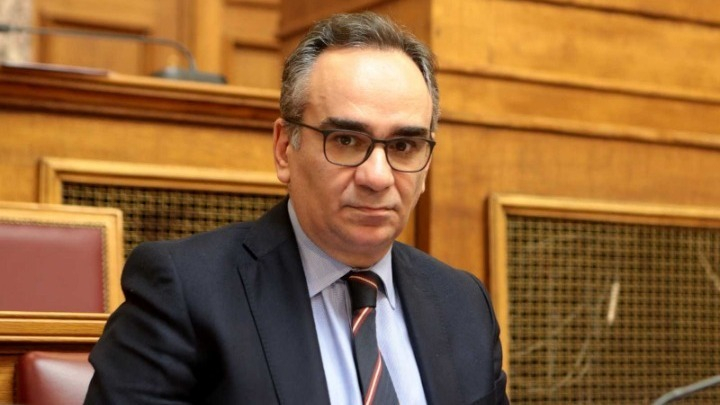 Κοντοζαμάνης για μάσκες: Η «μικρή Ελλάδα» έχει επάρκεια υλικού