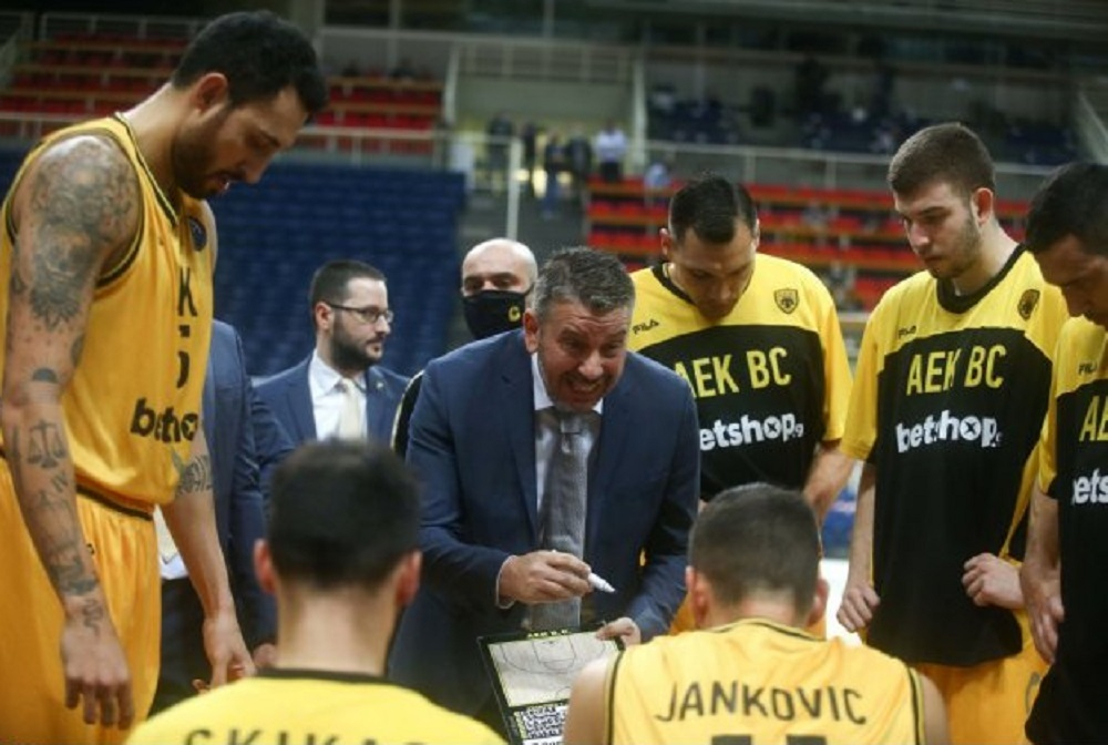 Παπαθεοδώρου: «Πρέπει να τα δώσουμε όλα για να κερδίσουμε τον αγώνα»