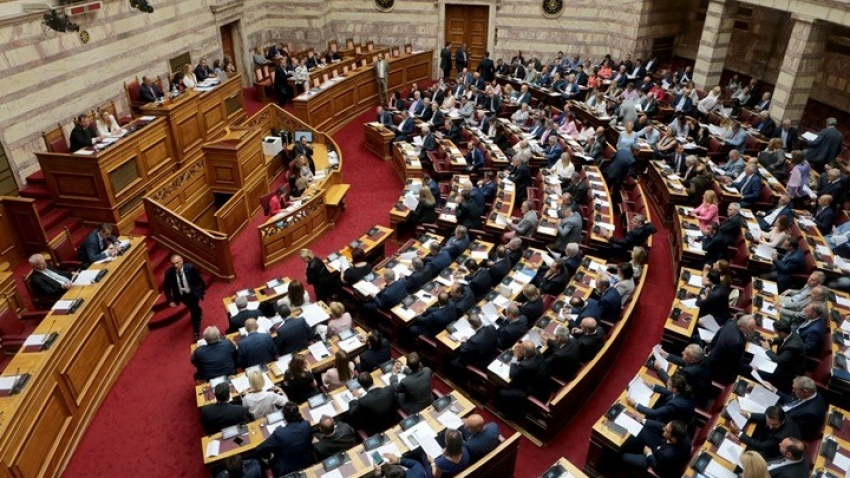 Οι αγαπητοί Γιάννης – Ανδρέας και το μπρα-ντε-φερ για την ψήφο των ομογενών