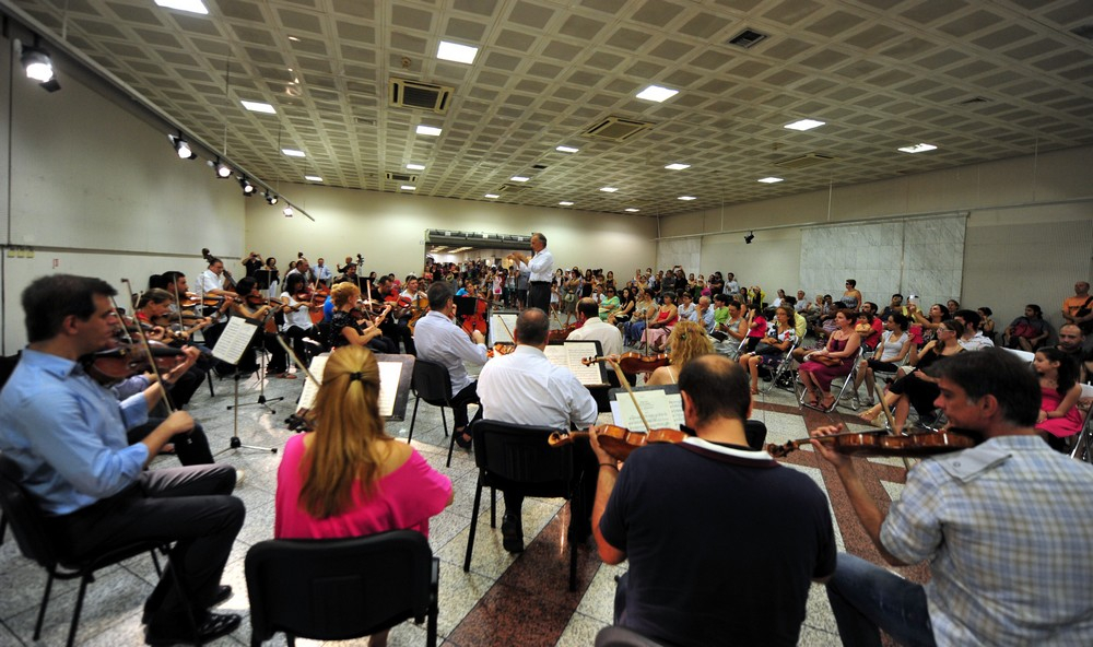 Το μουσικό «ευχαριστώ» της ΕΡΤ στους γιατρούς και τους νοσηλευτές