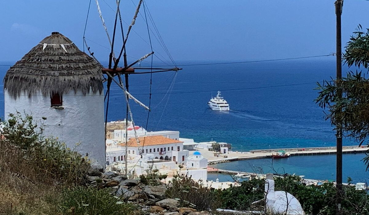 Η «χρυσή» συμμορία της Μυκόνου: Το στρατηγείο ήταν πολυτελής βίλα, σχέσεις με γνωστό ενεχυροδανειστήριο της Αθήνας