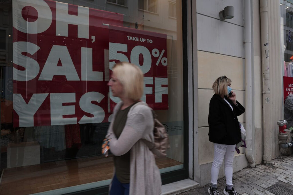 Εκπτώσεις 2023: Ωράριο λειτουργίας καταστημάτων και σούπερ μάρκετ