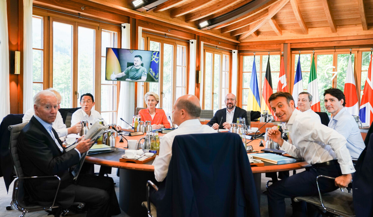Με τον Πούτιν στο μυαλό τους οι G7: «Να βγάλουμε τα ρούχα μας κι εμείς»