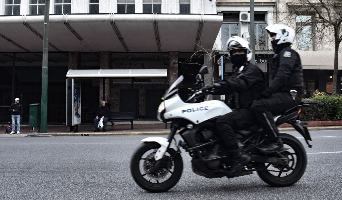 Προφυλακιστέος ο αστυνομικός που κατηγορείται για εμπλοκή σε διεθνές κύκλωμα ναρκωτικών
