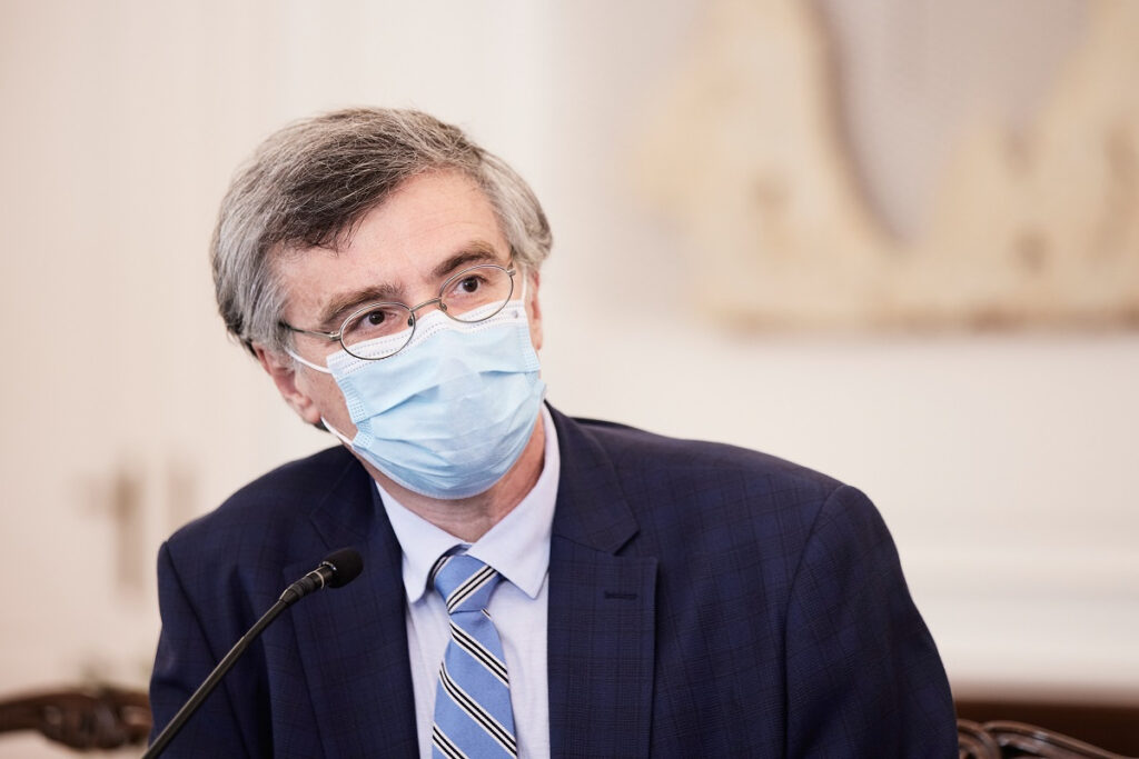 Τσιόδρας: Γιατί λέει «όχι» στα μέτρα