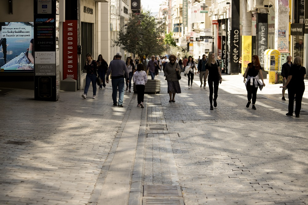 H εργασία σε αναστολή, η ανεργία σε επιδότηση: Τα μέτρα της κυβέρνησης και οι σφοδρές αντιδράσεις