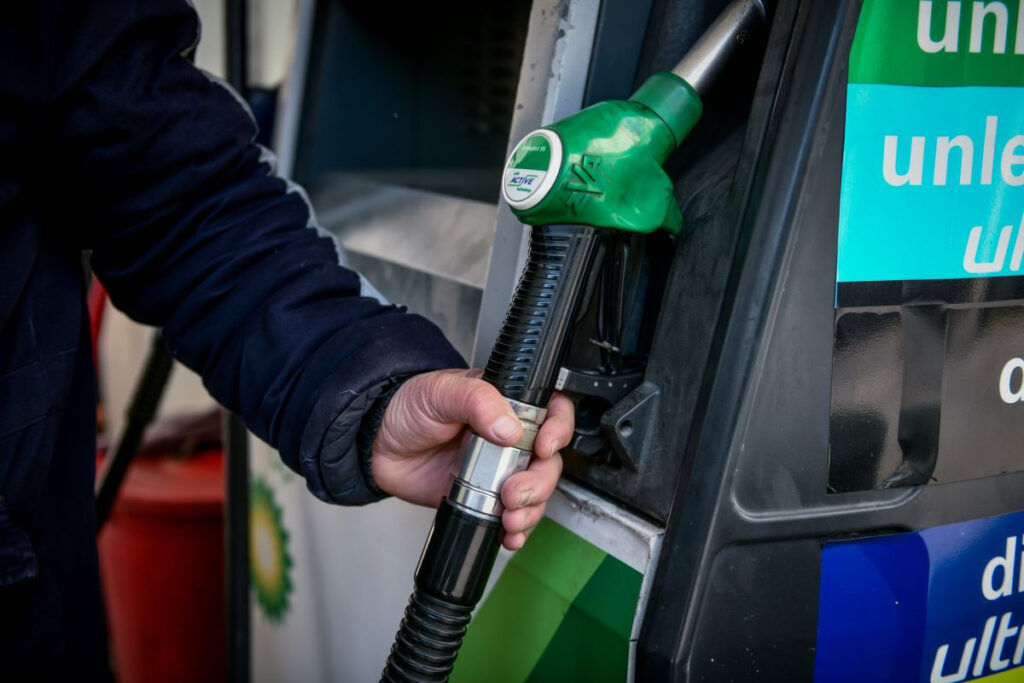 «Παράθυρο» για τρίτο Fuel Pass και νέα επιδότηση ρεύματος μετά το καλοκαίρι