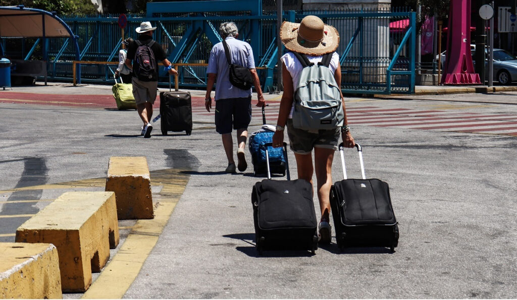 Κοινωνικός Τουρισμός 2022: Όλοι οι πίνακες δικαιούχων για συνταξιούχους ελεύθερους επαγγελματίες