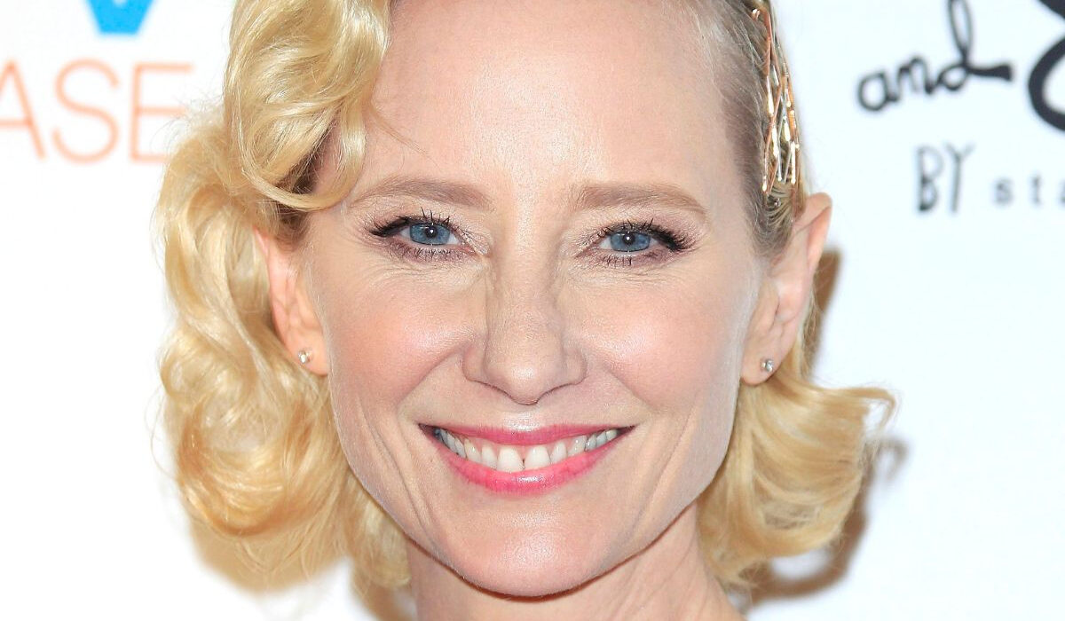 Anne Heche: Εγκεφαλικά νεκρή η ηθοποιός μετά το σοβαρό τροχαίο – Δωρίζει τα όργανά της