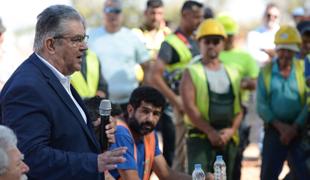 Κουτσούμπας: Μιλάμε για ανάπτυξη. Για ποιον είναι αυτή η ανάπτυξη; Είναι για όλους;