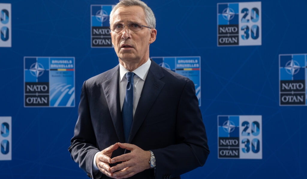 Έρπη ζωστήρα εμφάνισε ο Στόλτενμπεργκ – «Θα εργάζεται από το σπίτι»