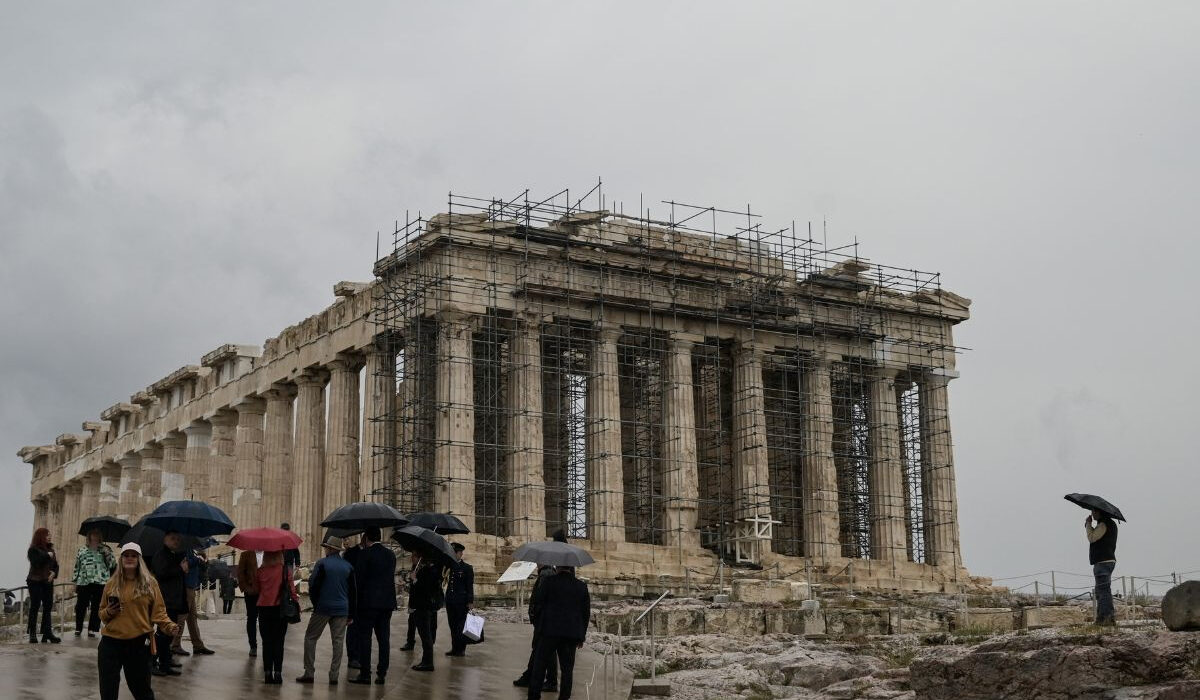 Έρχεται «κρύο» στην Αθήνα – Τελευταία μέρα με ζέστη