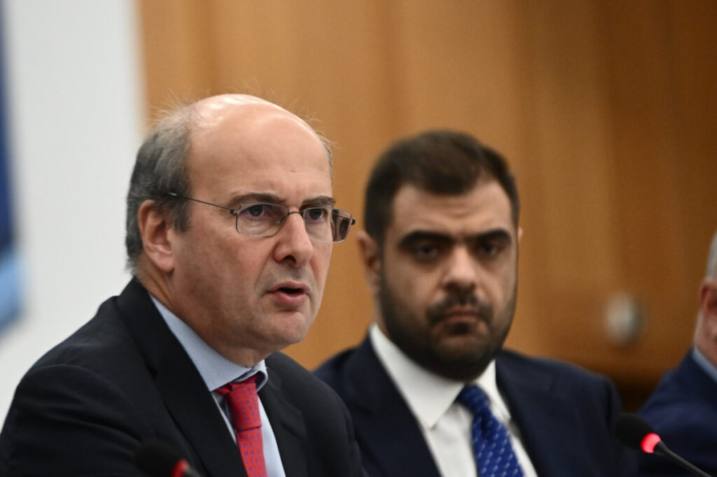 Χατζηδάκης για Attica Bank και Παγκρήτια: «Δημιουργήθηκε ο 5ος πυλώνας» – Επέκταση του Ηρακλή κατά 1 δισ. ευρώ