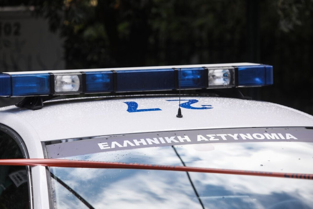Επίθεση–μυστήριο σε καθηγήτρια: Άγνωστος της έκλεισε στόμα και μύτη με πανί