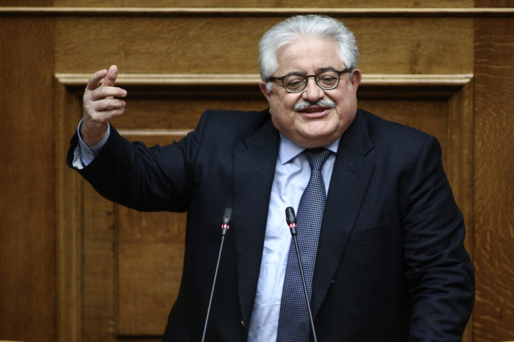 Τζαβάρας: Παράνομη η μετάταξη του Σταθμάρχη – Τα ξέρει ο Βορίδης, να το ξανακοιτάξει