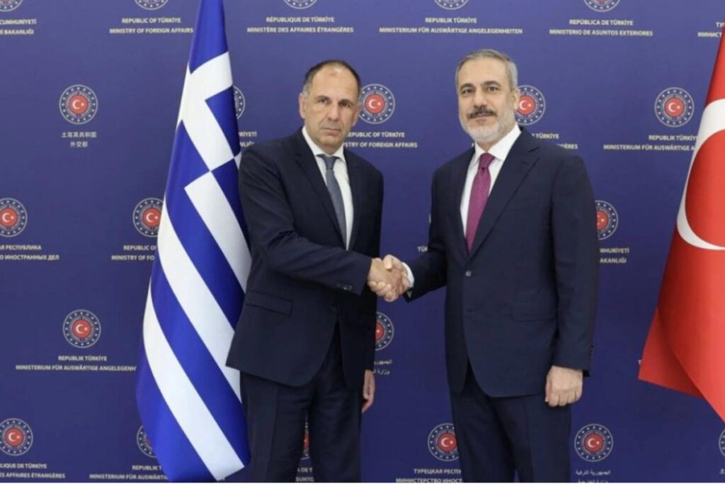 Άλλο Δένδιας, άλλο… Γεραπετρίτης;