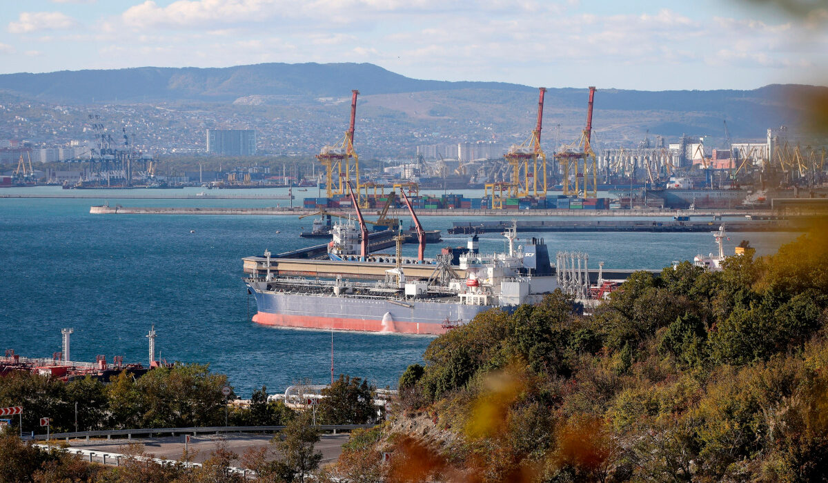 ΕΕ και G7: Πλαφόν στο ρωσικό πετρέλαιο – 100 ευρώ στο ντίζελ και 45 ευρώ στο μαζούτ