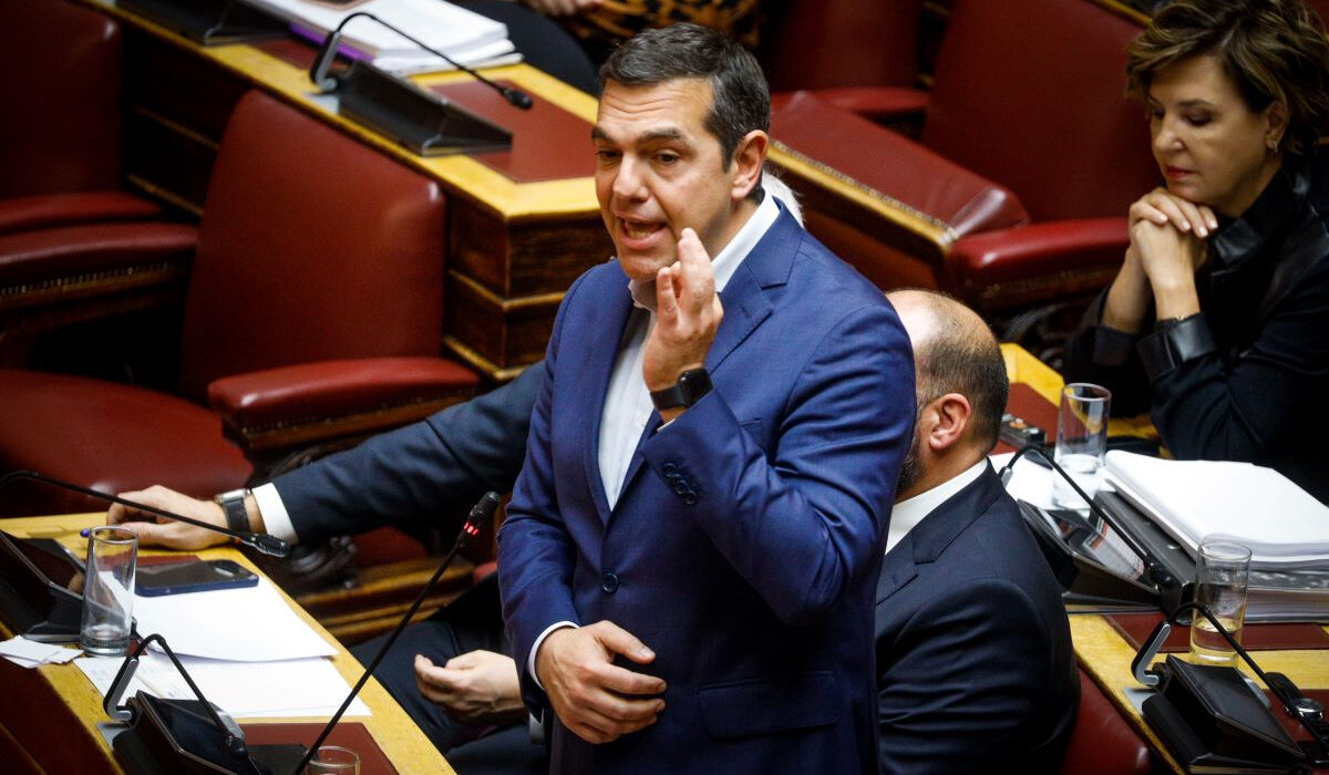 Αυστηρή προειδοποίηση Τσίπρα: Βγάλτε το «καπέλο» των 47 εκατ. από την αγορά των Ισραηλινών πυραύλων