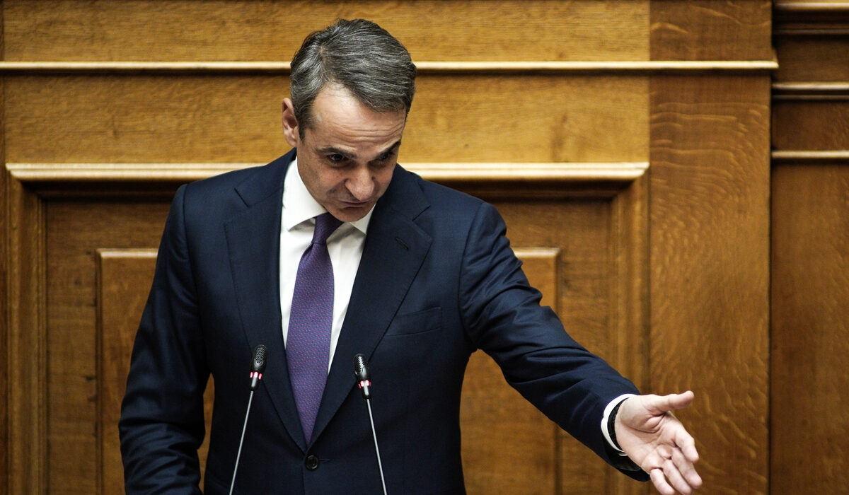 Ο Μητσοτάκης στη Βουλή: Μίλησε για όλα, αγνόησε επιδεικτικά τον Σαμαρά