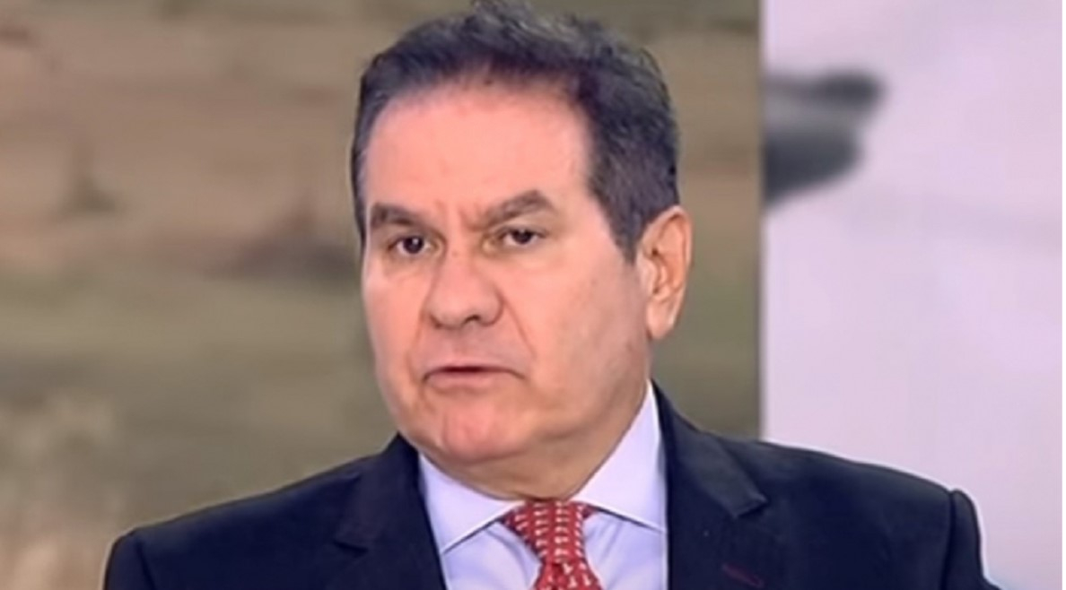 Πέτρος Λιάκουρας: Αθήνα-Άγκυρα-Χάγη