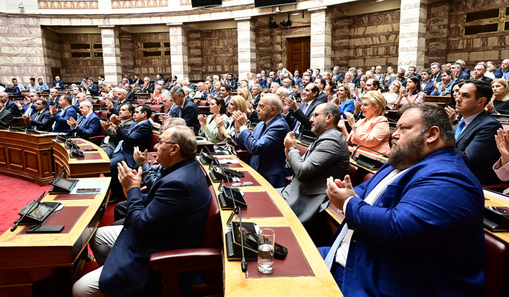 Το «μασάζ» Μυλωνάκη δεν είχε happy ending – Το χάλασαν Καράογλου, Αδριανός και άλλοι