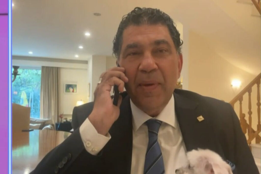 Γιάννης Λύρας: «Η 93χρονη έκανε κίνηση εκφοβισμού στο 3,5 ετών παιδί μου»