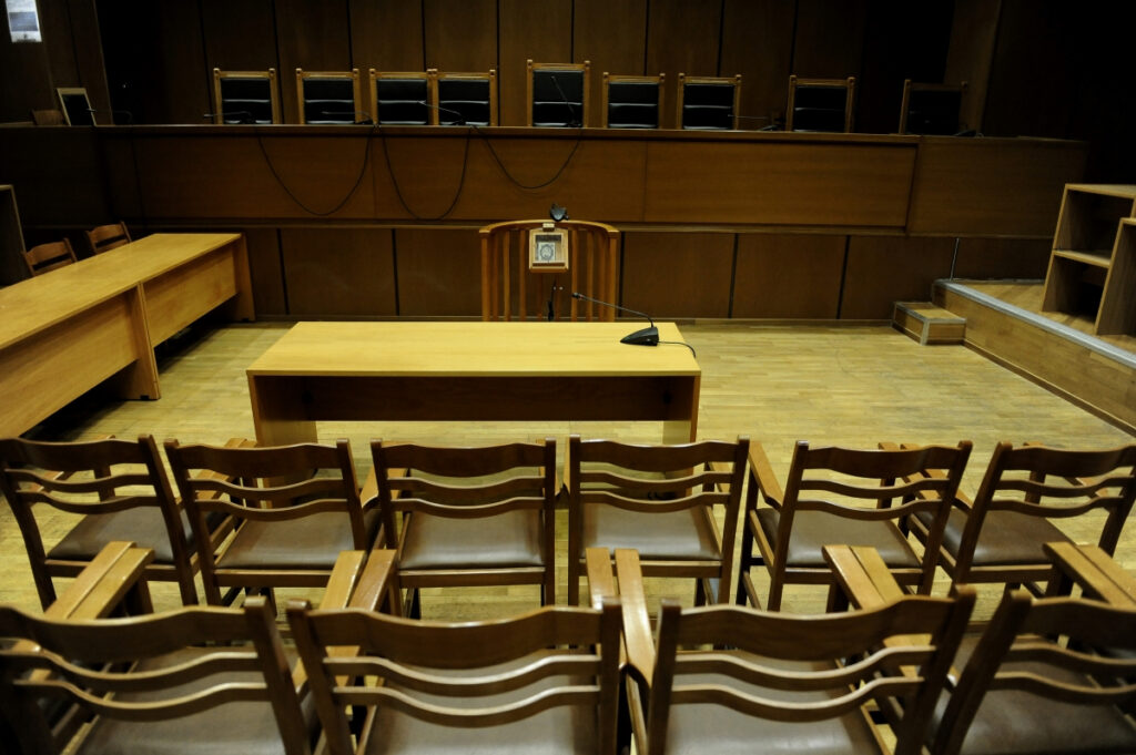 Αθωώθηκε η 19χρονη θύμα trafficking στην Ηλιούπολη