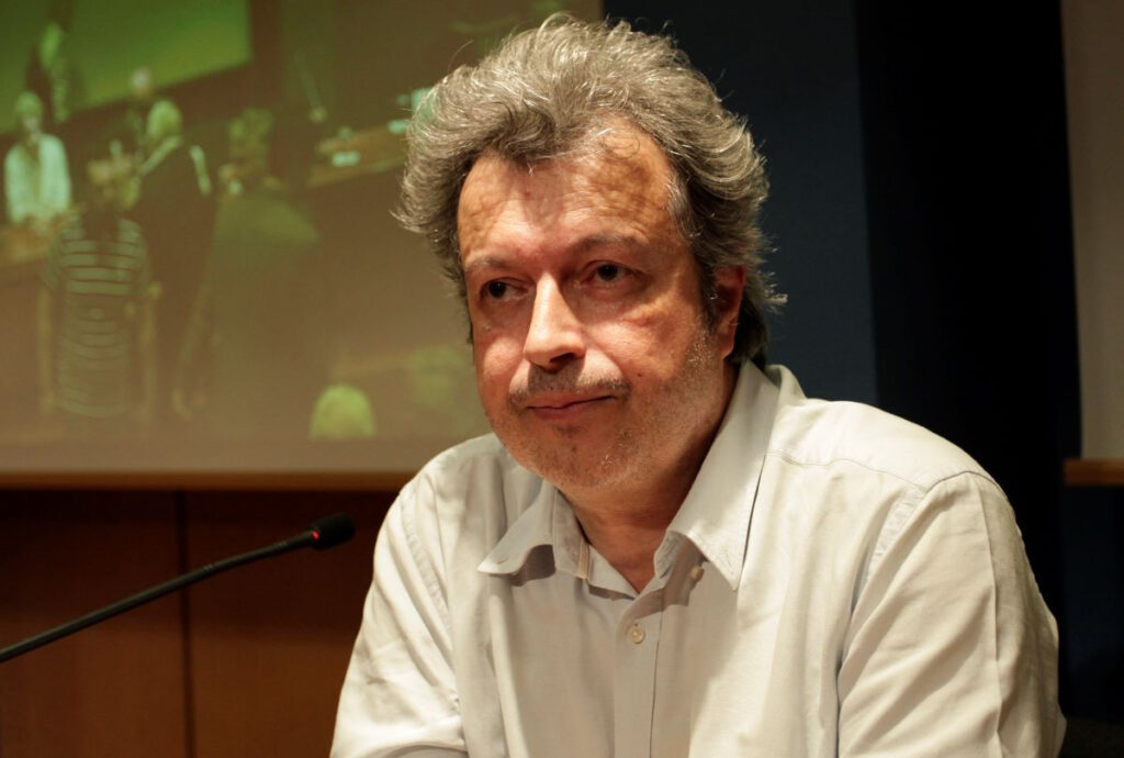 Ο Πέτρος Τατσόπουλος γράφει για την ξαφνική απόλυσή του από την εφημερίδα ΤΑ ΝΕΑ