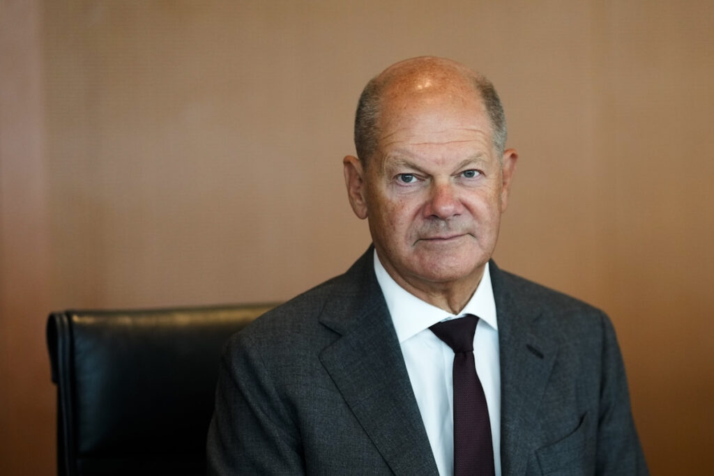Γερμανία: Έσωσε την παρτίδα ο Σολτς – Πρώτο το SPD με 32%, δεύτερο το ακροδεξιό AfD με 29% στο Βρανδεμβούργο