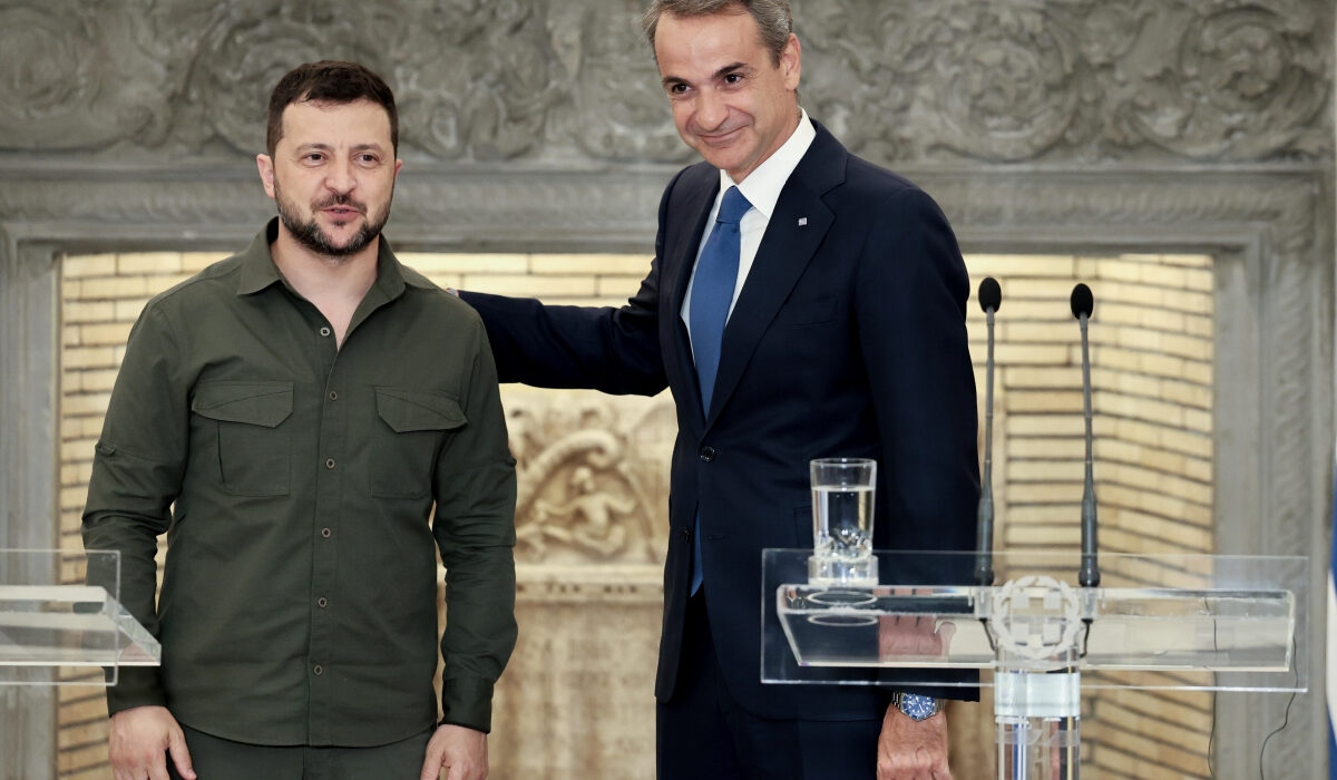 Τηλεφωνική επικοινωνία Μητσοτάκη με Ζελένσκι – «Παρών» στη Διάσκεψη για την Ειρήνη στην Ουκρανία ο πρωθυπουργός