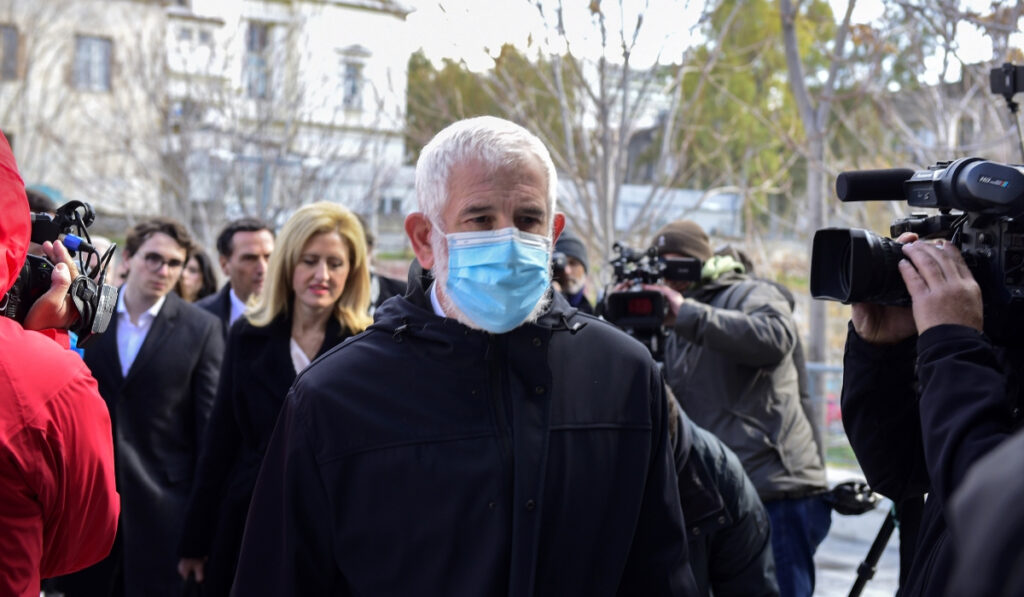 Δίκη Φιλιππίδη: Αθώος για τον βιασμό, ένοχος για τις δύο απόπειρες – Απόρριψη των ελαφρυντικών ζητάει η εισαγγελέας
