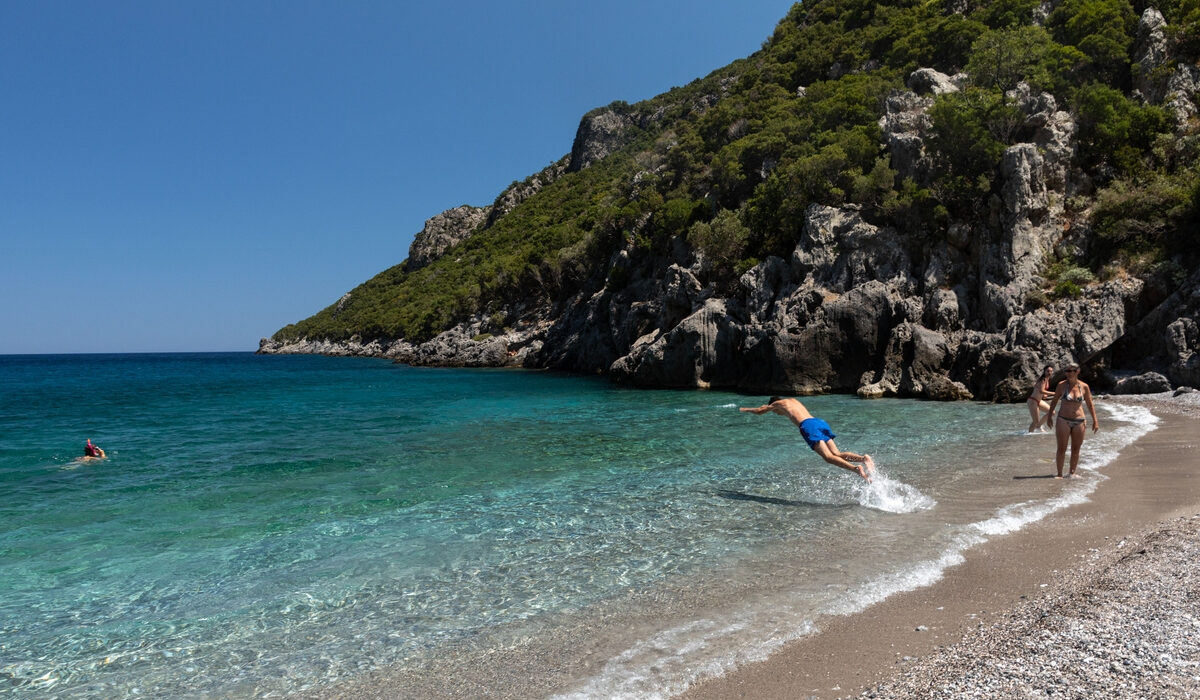 Πότε επιστρέφει η ζέστη – Τι λένε για καύσωνα οι μετεωρολόγοι