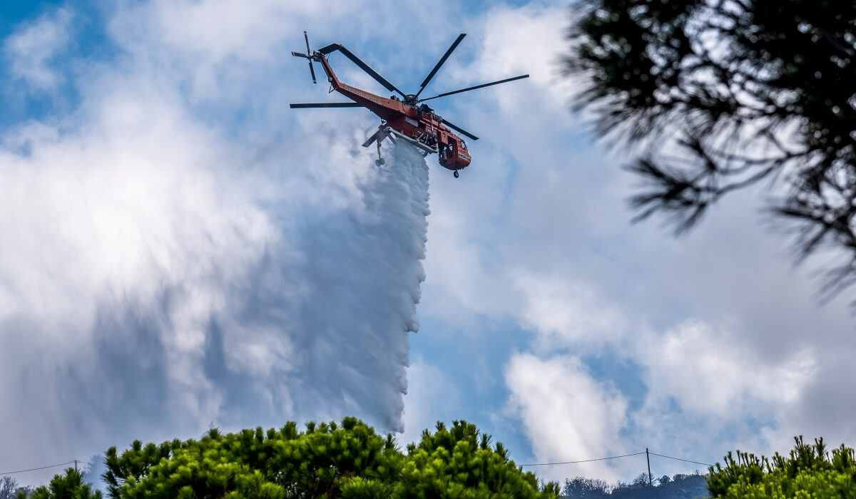 Σέρρες: Φωτιά σε δασική έκταση στον Λαϊλιά