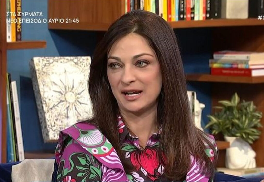Έμιλυ Κολλιανδρή: «Η Ελένη Κοκκίδου ανακάλυψε πως είμαστε μαζί με τον Χρήστο Λούλη, μεγάλη γάτα»