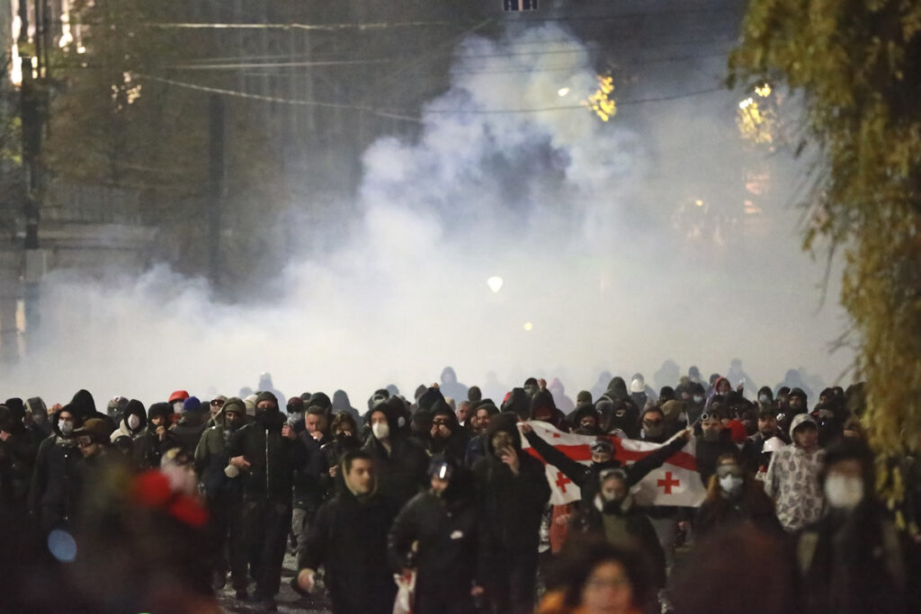Συνελήφθη ο Τζαπαρίντζε, ένας από τους ηγέτες της αντιπολίτευσης στη Γεωργία