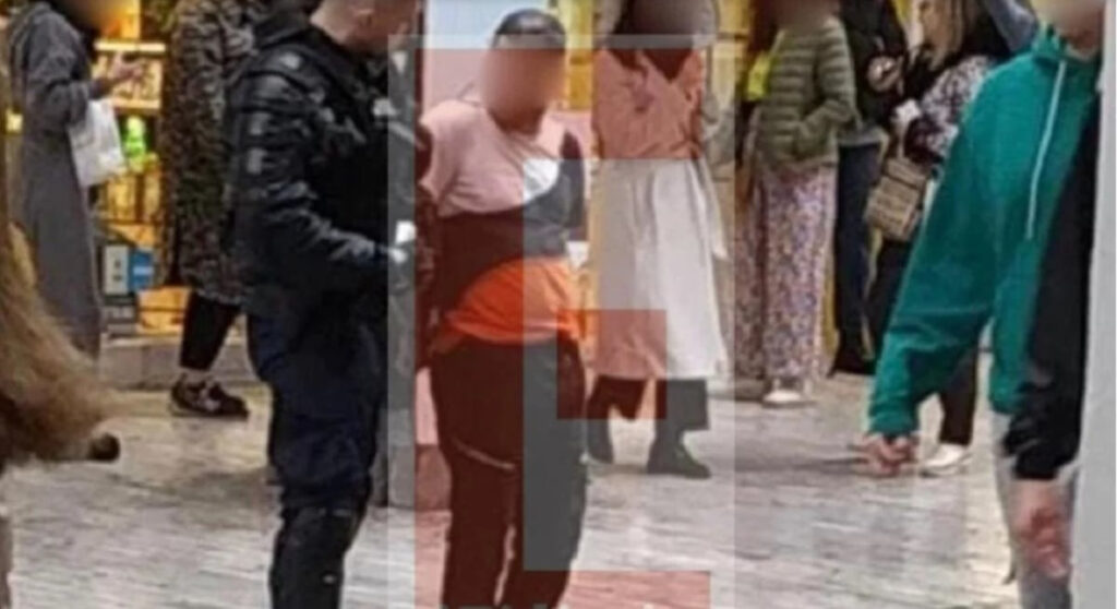 Επίθεση με μαχαίρι στην Ερμού: Προφυλακιστέος ο 32χρονος