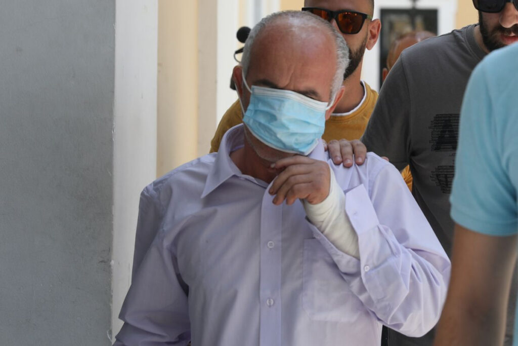 Κουκάκι: Στην ανακρίτρια σήμερα ο 55χρονος που μαχαίρωσε τη σύζυγό του μέχρι θανάτου