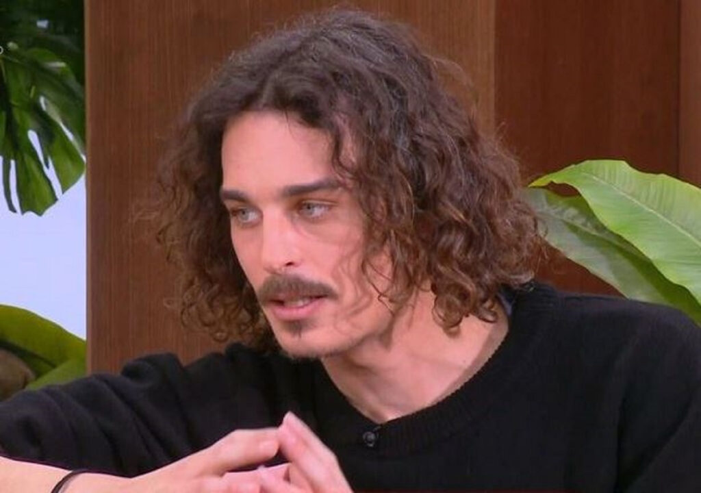 Μαύρο Ρόδο – Νίκος Κουκάς: Αποκαλύπτει ποιος πραγματικά είναι ο Γεράσιμος